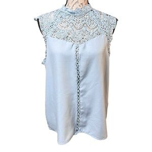 Gorgeous Light Blue Blouse Size Medium